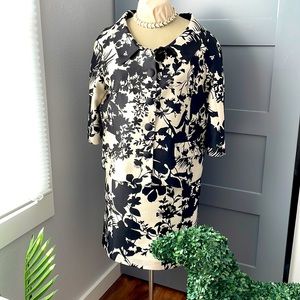 Gorgeous vintage silk and wool skirt and jacket. Size L